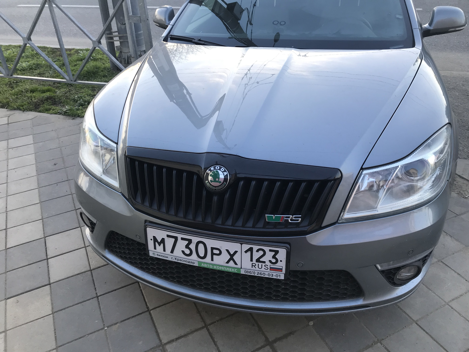 Skoda Octavia a5 черная