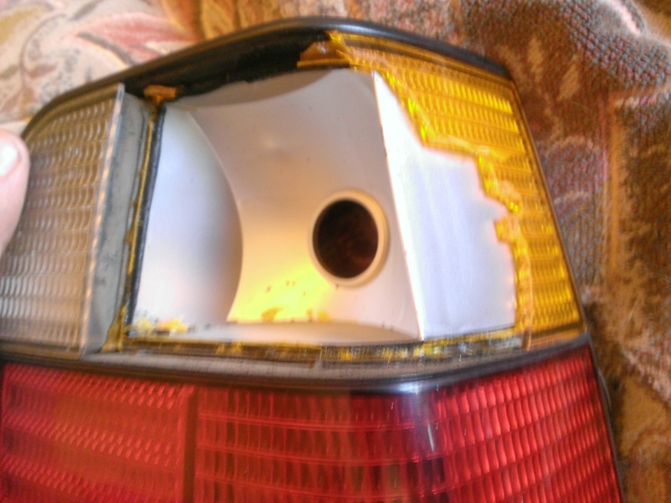 осторожно чтоб не повредить нужные нам части) — Volkswagen Golf GTI Mk2