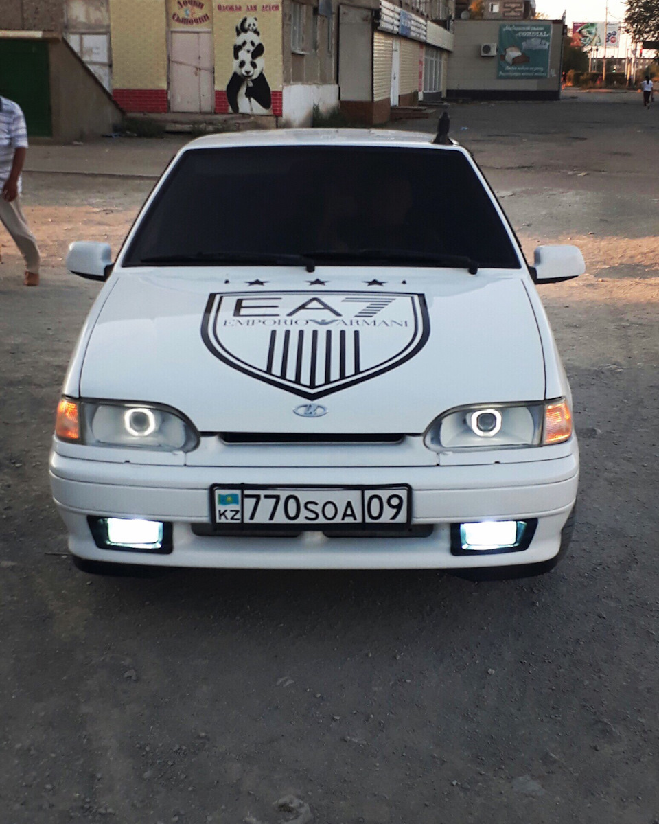 Рисунок на капот ваз 2114