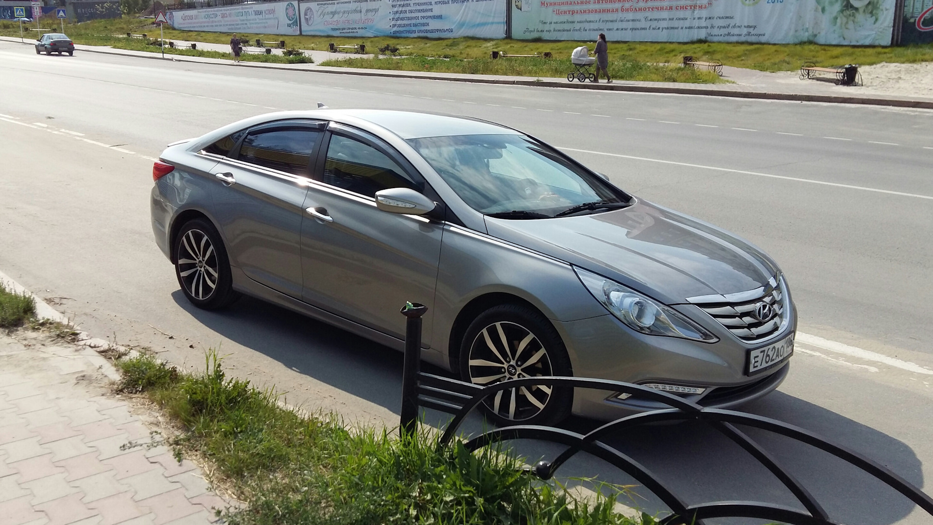 Hyundai Sonata VI (YF) 2.0 бензиновый 2011 | Бетховена на DRIVE2