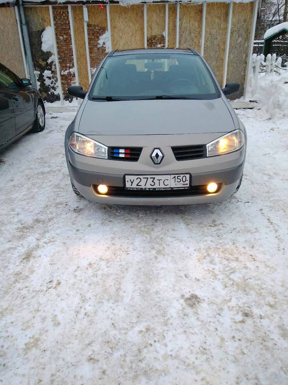 Проскочил грм — Renault Megane II, 1,6 л, 2004 года | поломка | DRIVE2