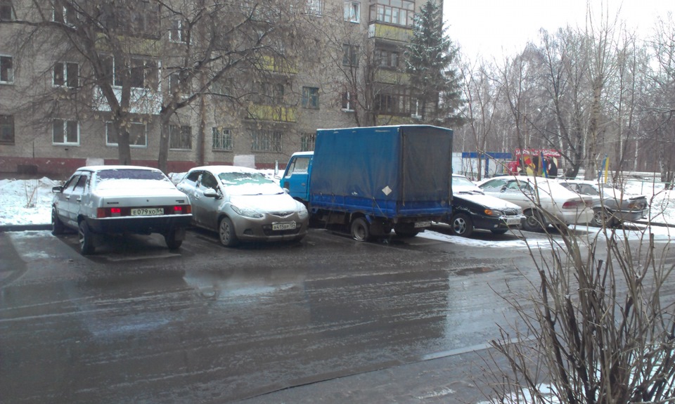 Специальное удерживающее устройство. — Lada 21043, 1,5 л, 1996 года ...