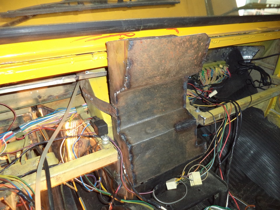 Сделал воздуховод для обдува лобового стекла — ЛуАЗ 969, 1,5 л, 1993 ...