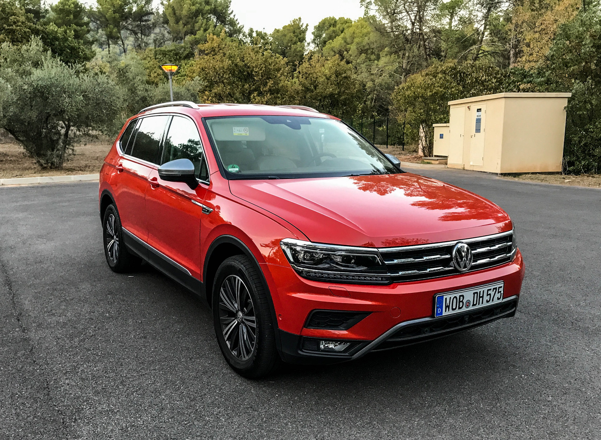 Volkswagen tiguan 2. Тигуан 7 местный.