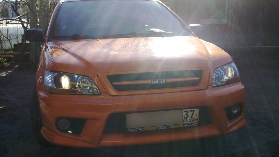 Mitsubishi Lancer 2.0-Cedia-Ralliart