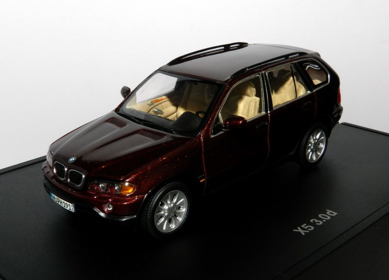 Моделька машины bmw x5. Смотреть фото Моделька машины bmw x5. Смотреть картинку Моделька машины bmw x5. Картинка про Моделька машины bmw x5. Фото Моделька машины bmw x5