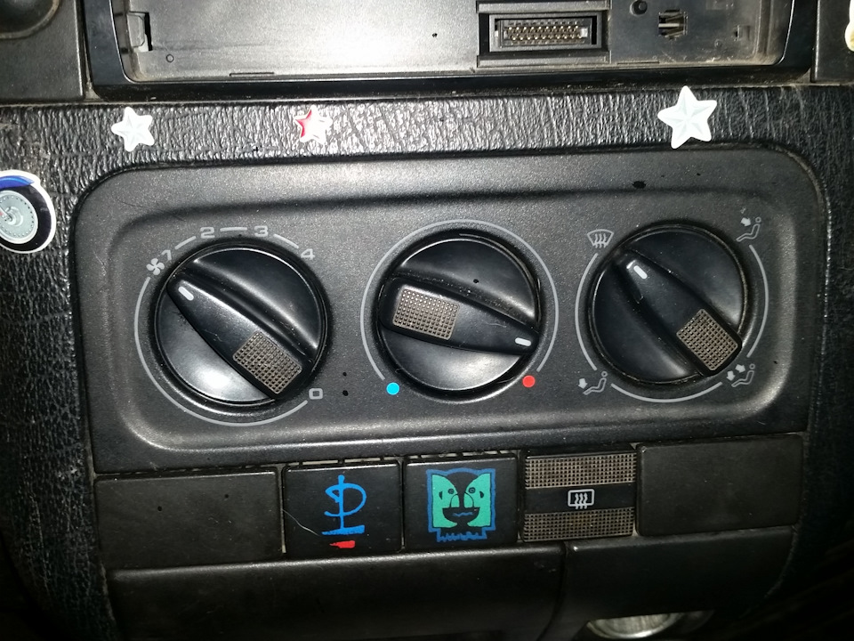 подсветка печки — Volkswagen Golf Mk3, 1,8 л, 1995 года | тюнинг | DRIVE2