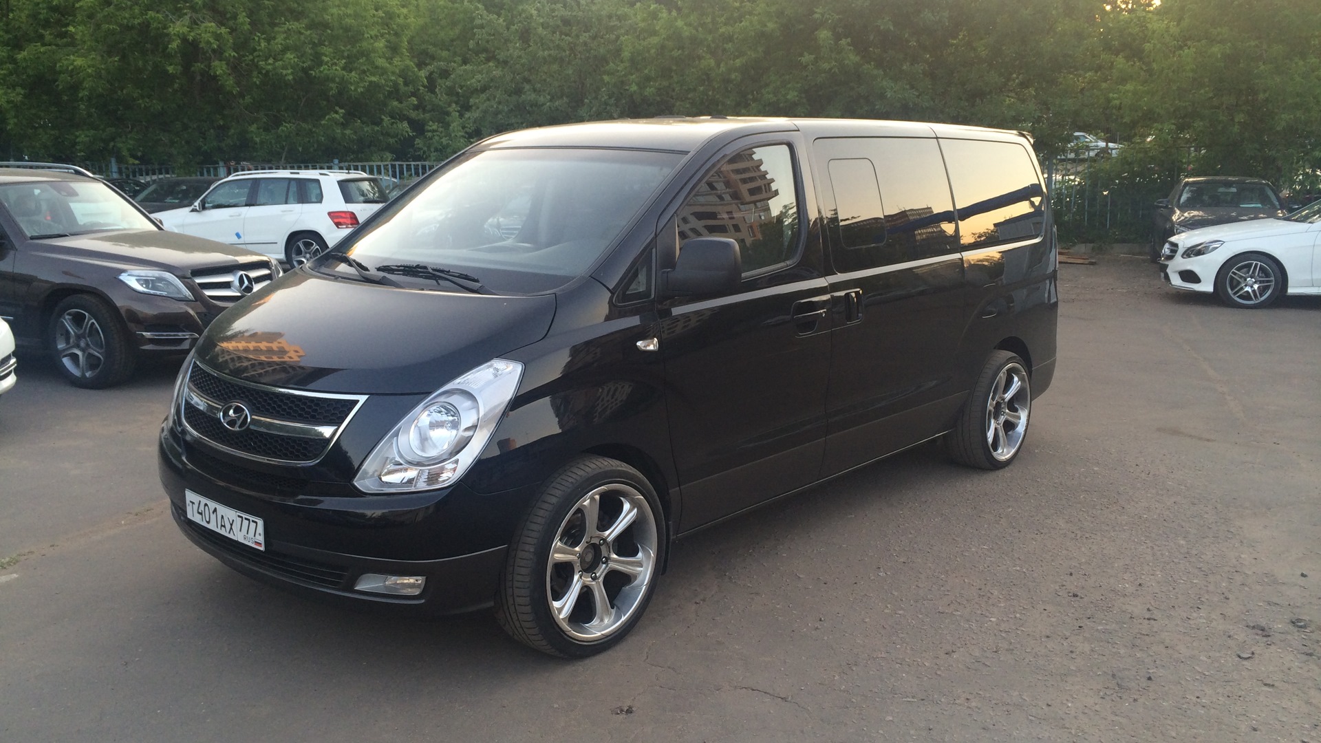 Hyundai Grand Starex 2.5 дизельный 2008 | R20 на DRIVE2