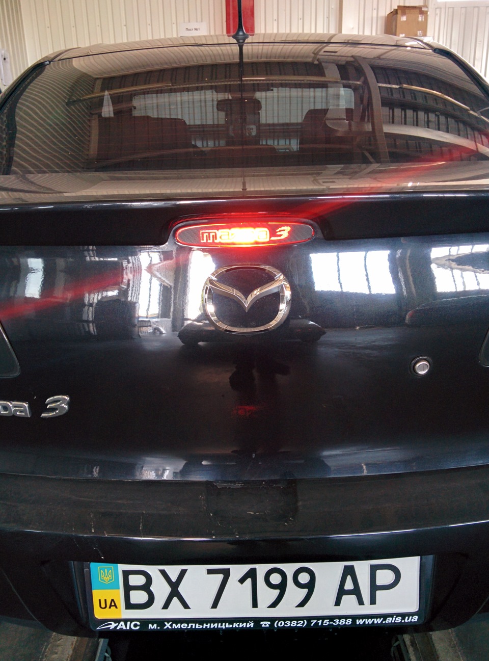 Наклейка на задний стоп — Mazda 3 (1G) BK, 1,6 л, 2008 года | стайлинг ...