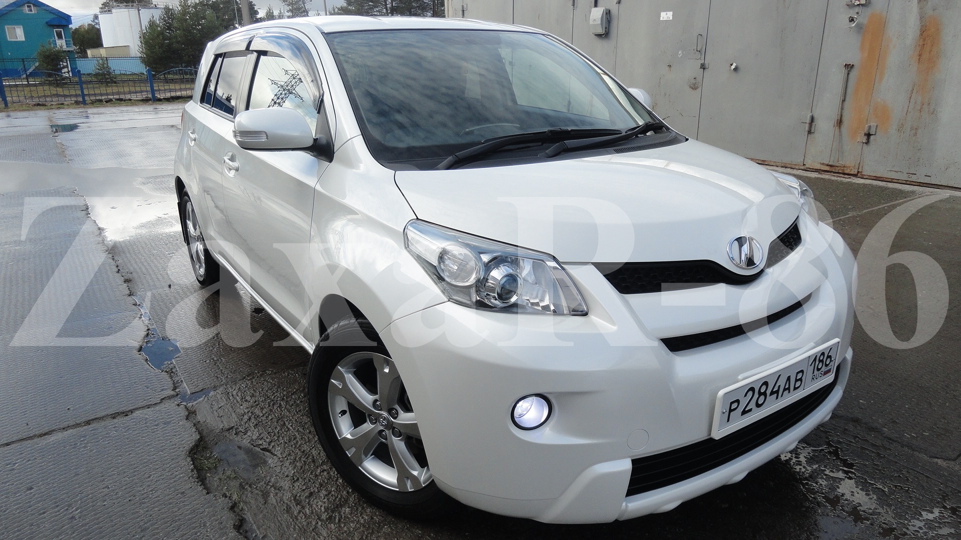 Toyota ist (2G) 1.5 бензиновый 2010 | 