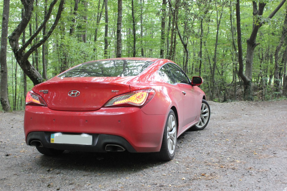 Hyundai Genesis Coupe 2020