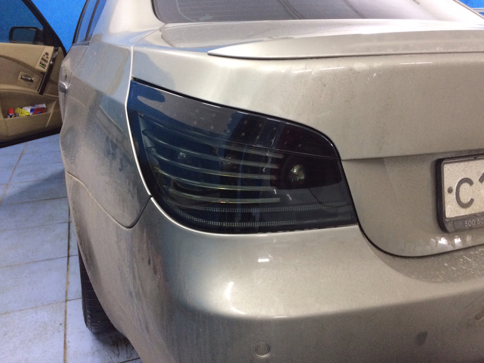 Задние фонари печаль(((( — BMW 5 series (E60), 4,5 л, 2004 года ...