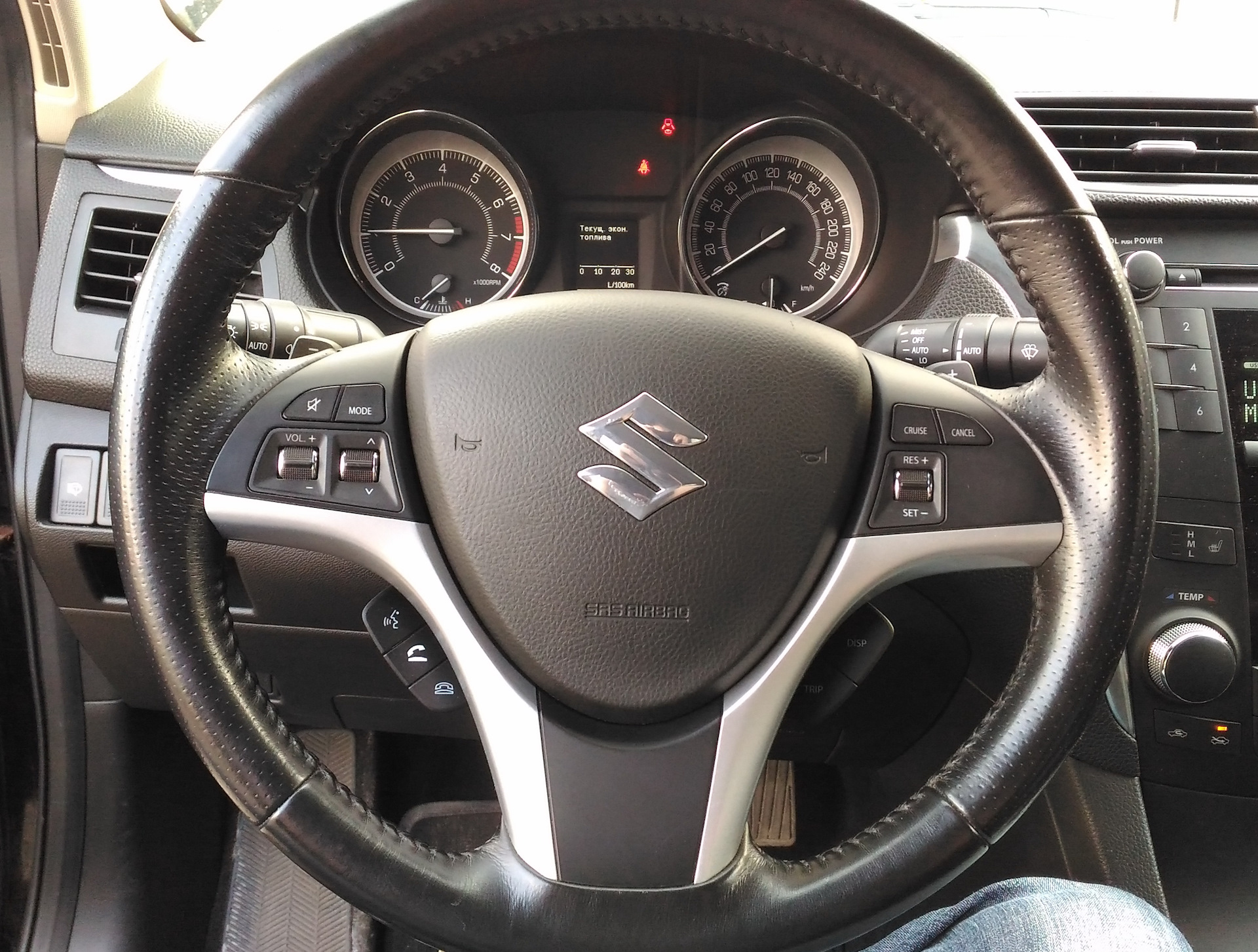 Замена руля — Suzuki Kizashi, 2,4 л, 2010 года | аксессуары | DRIVE2