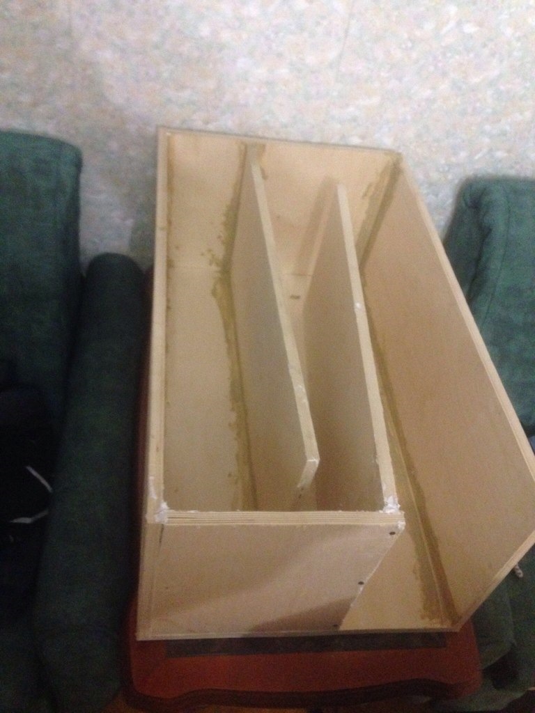 20. Обратно нагруженный рупор — Volkswagen Polo Sedan, 1,6 л, 2012 года ...