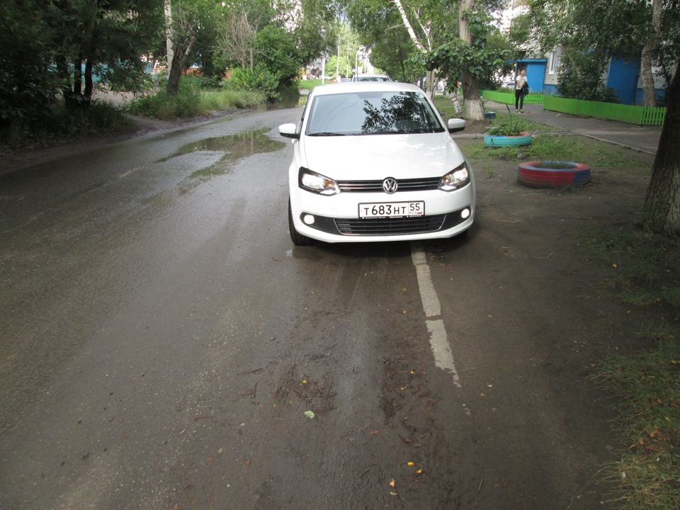 Лампы на месте — Volkswagen Polo Sedan, 1,6 л, 2015 года | электроника ...