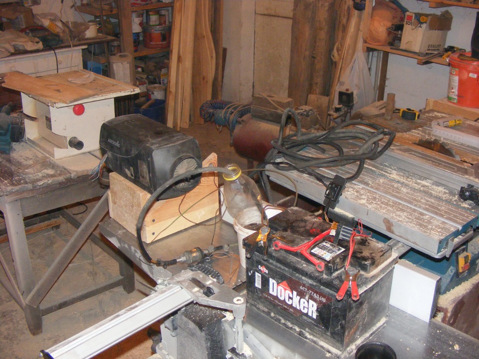 Первый запуск — Mercedes-Benz Sprinter (1G)