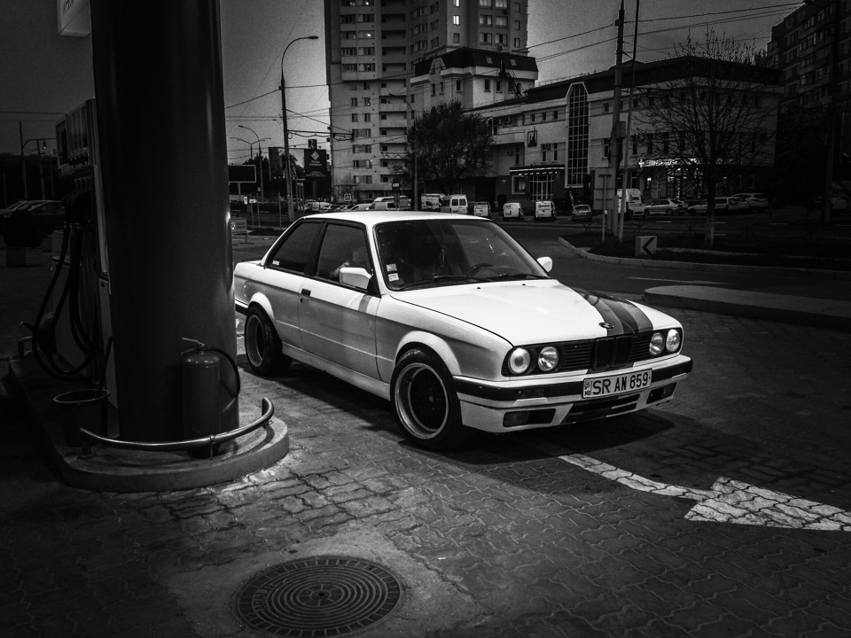 bmw-3-series-e30-4-1989-drive2