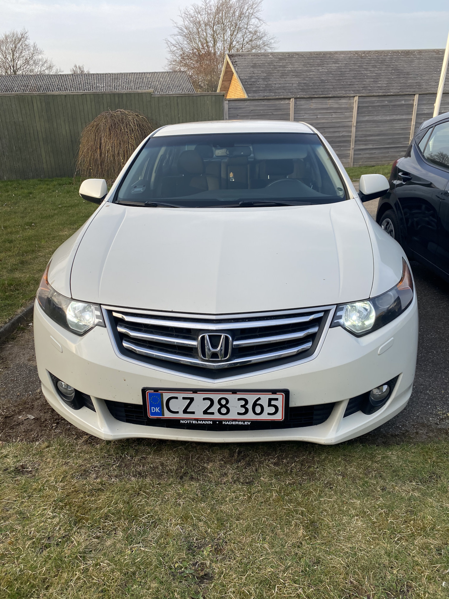 LED лампочки в подсветку номера и габариты — Honda Accord (8G), 2,2 л ...