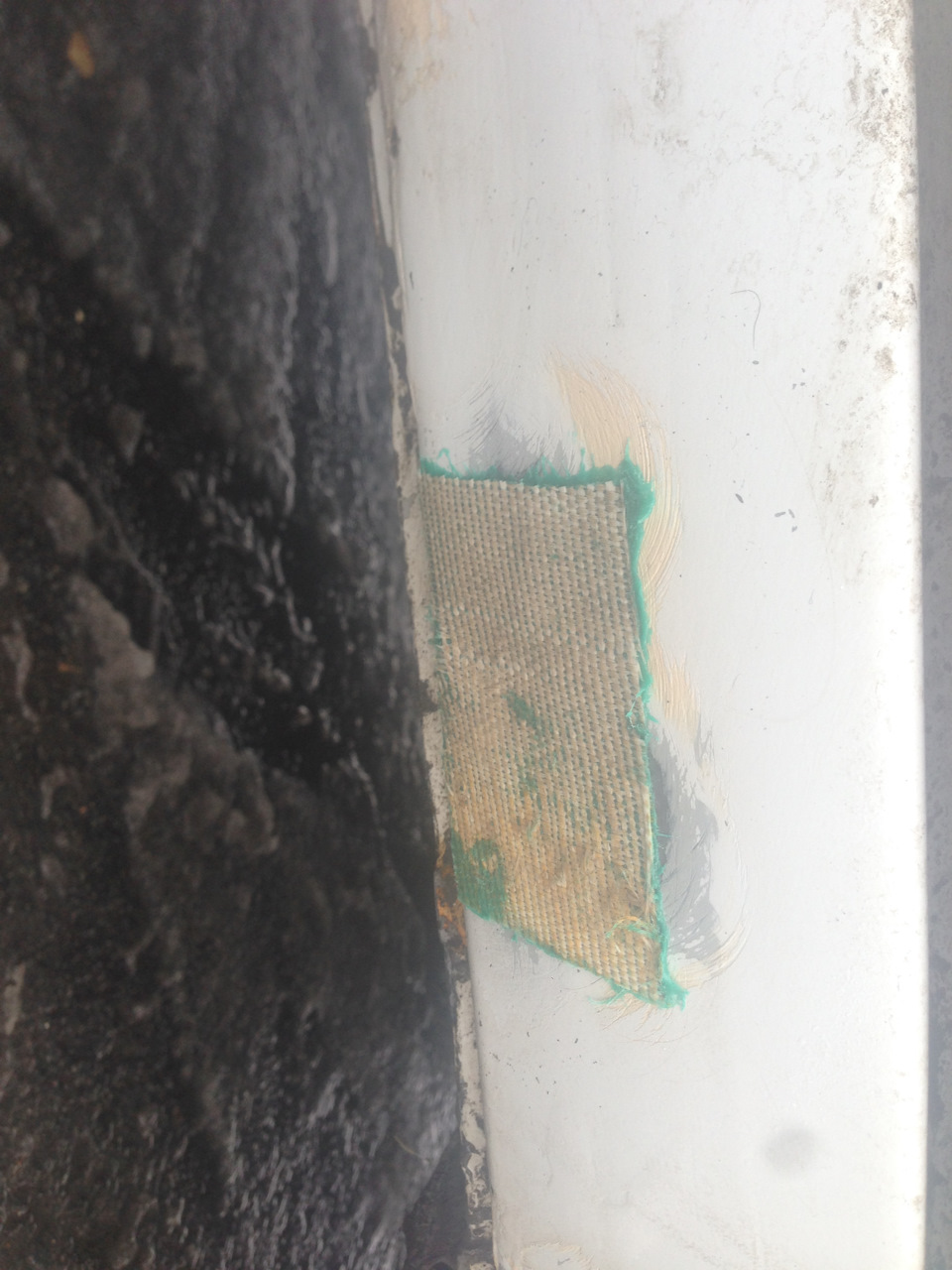 Ну и прилепил его — Lada 21053