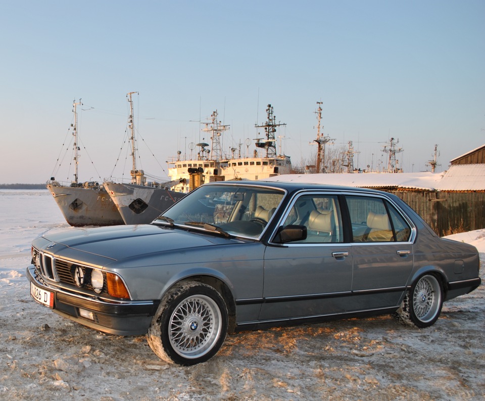 7 е 23. БМВ е23 Сток. БМВ 7 е23 1977 года выпуска. BMW 745 1983г. Е23.0.