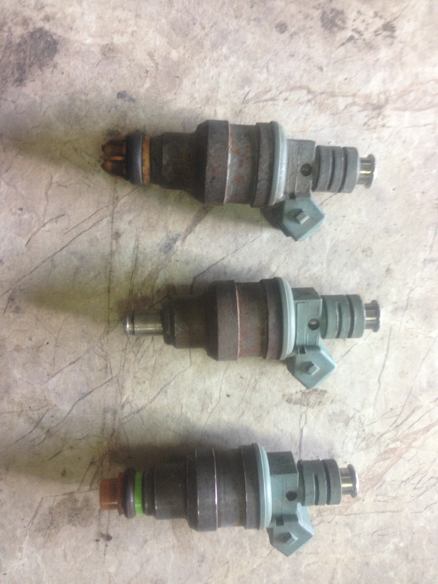 5. Форсунок рено сценик 2. A0030171621. Форсунки рено логан 1. Форсунки к4м рено.