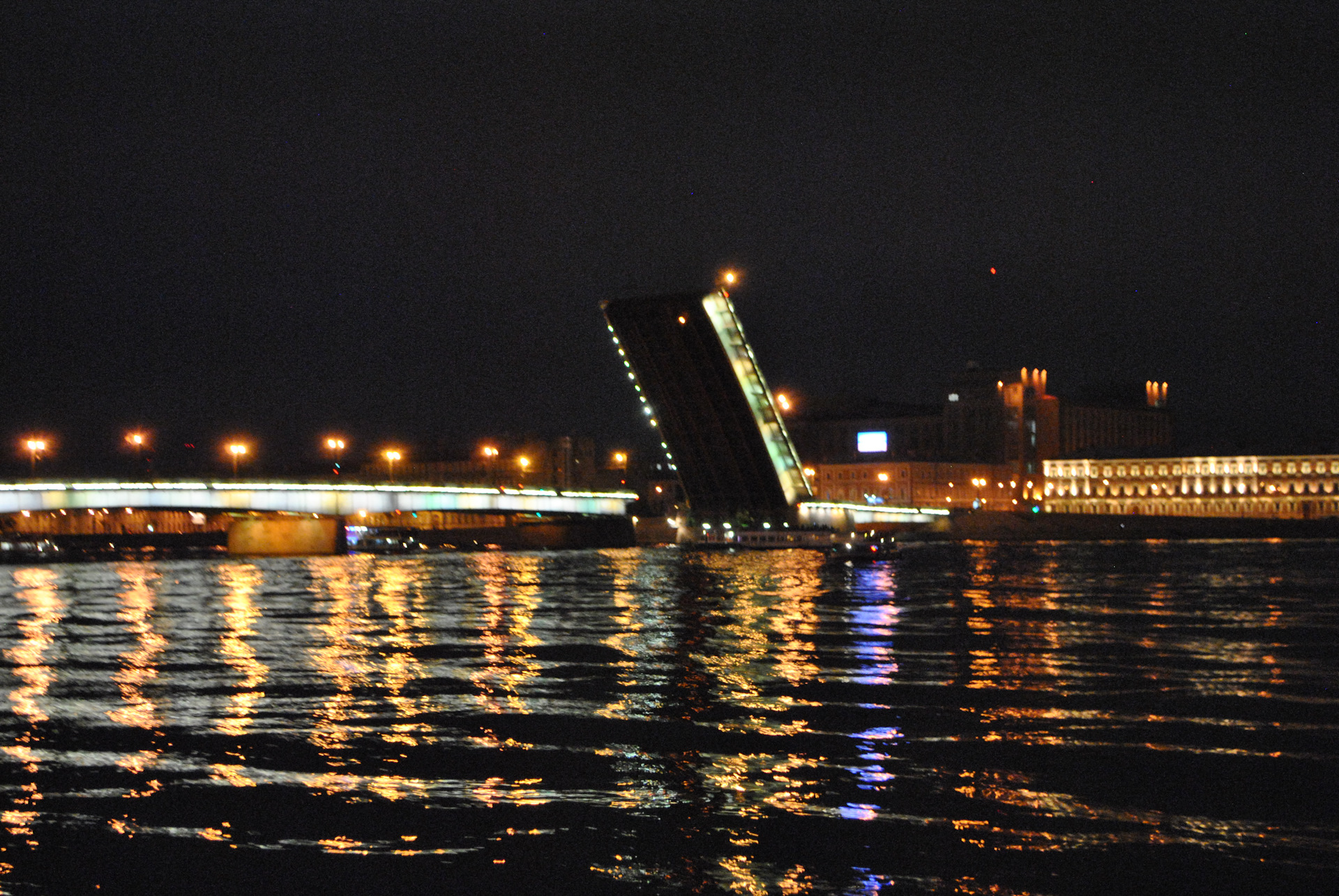 Литейный мост развод 2022. Литейный мост в Санкт-Петербурге. Литейный мост разводные мосты Санкт-Петербурга. Литейный мост ночью. Литейный мост развод.