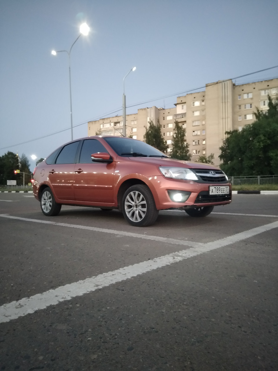 Попрощался с машинкой навсегда… — Lada Гранта лифтбек, 1,6 л, 2015 года |  продажа машины | DRIVE2