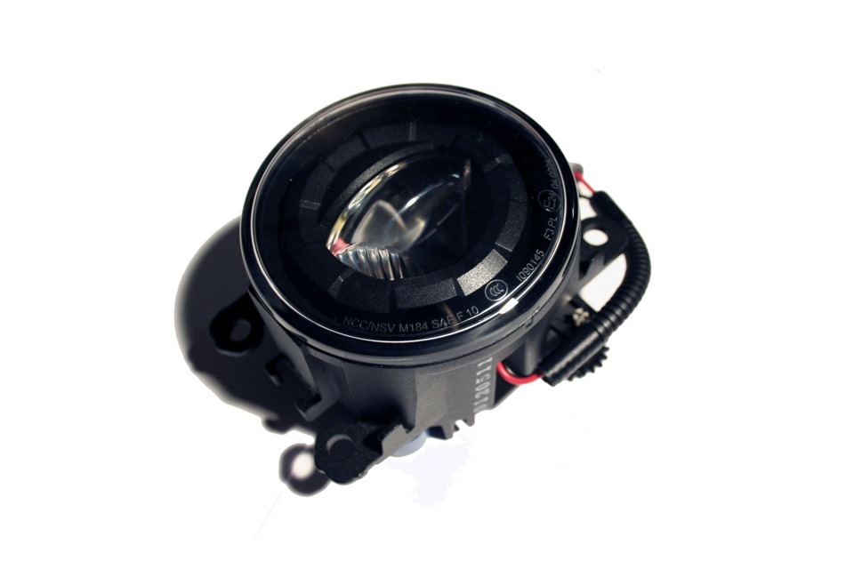 Nolden LED- противотуманные лампы H8/H11 Mitsubishi, Citroen, Land ...