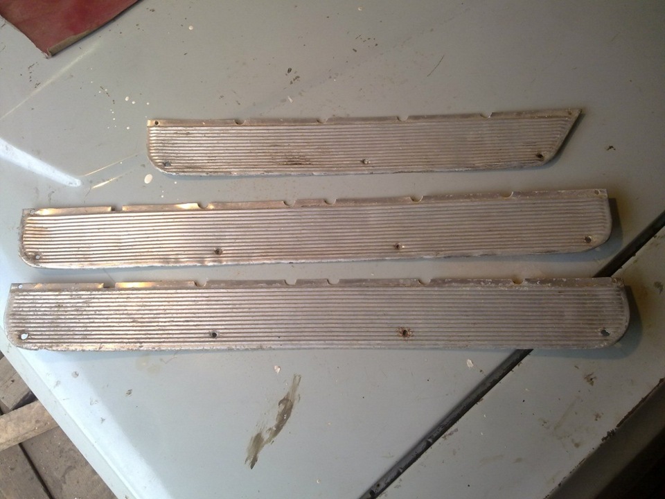 Накладки на двери КУПЛЮ — ГАЗ 24, 2,4 л, 1976 года | другое | DRIVE2