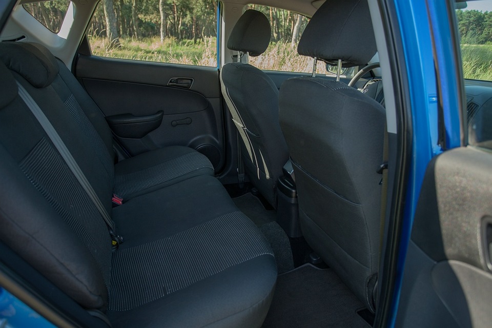 Чехлы на сидения — Hyundai i30 (1G), 1,4 л, 2010 года | аксессуары | DRIVE2