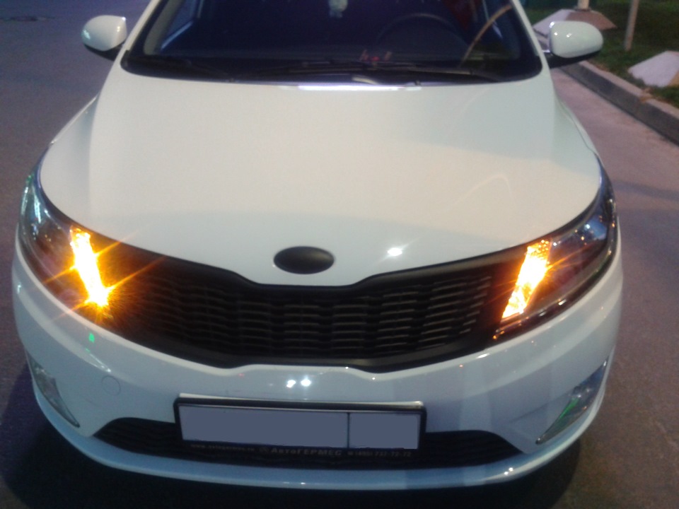 Закрасила Хром на машинке Plasti dip — KIA Rio (3G), 1,6 л, 2014 года ...