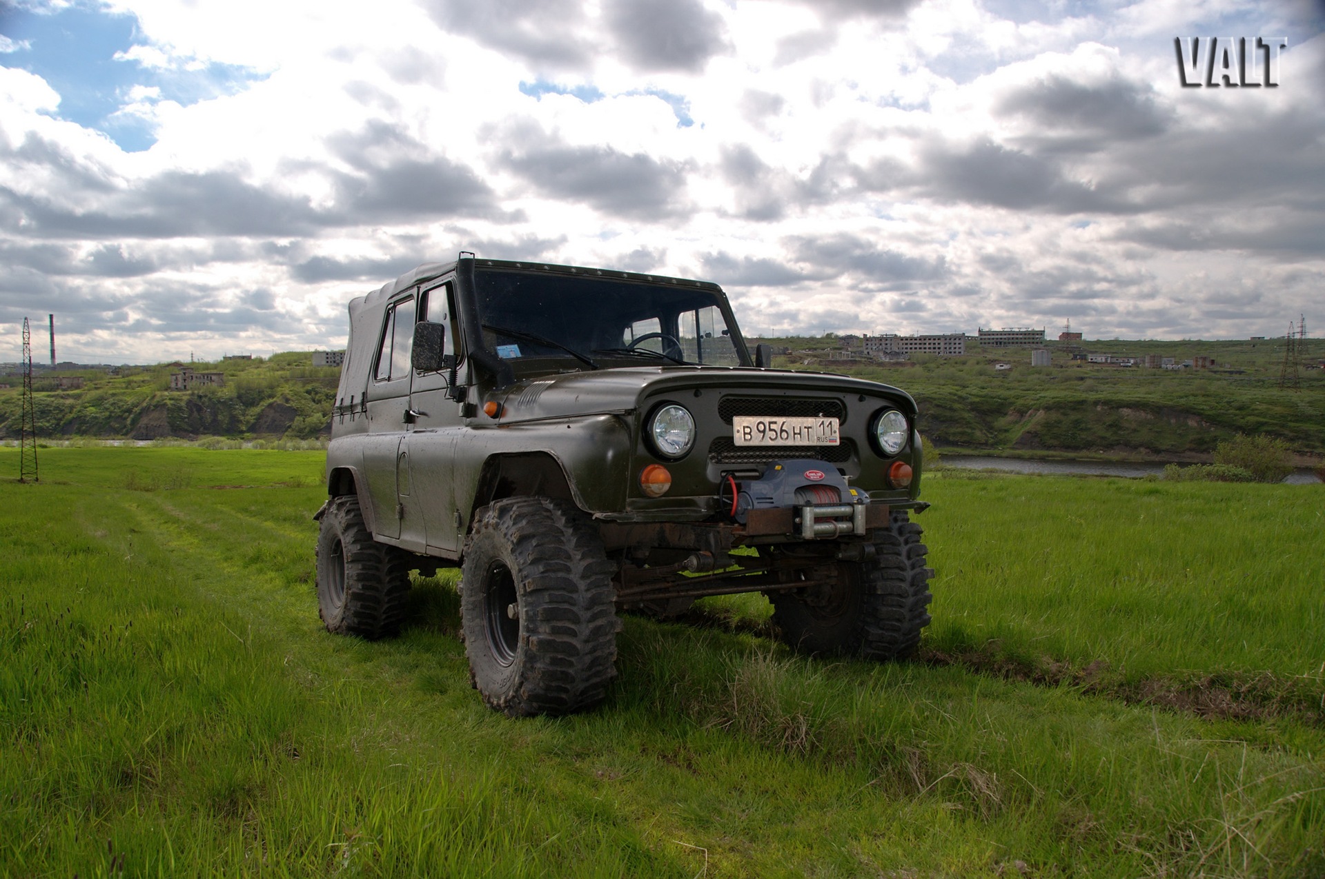 Russian off. УАЗ 469 off Road. УАЗ Хантер оффроад 4х4. УАЗ 469 офф роад. Внедорожный УАЗ Хантер 469.