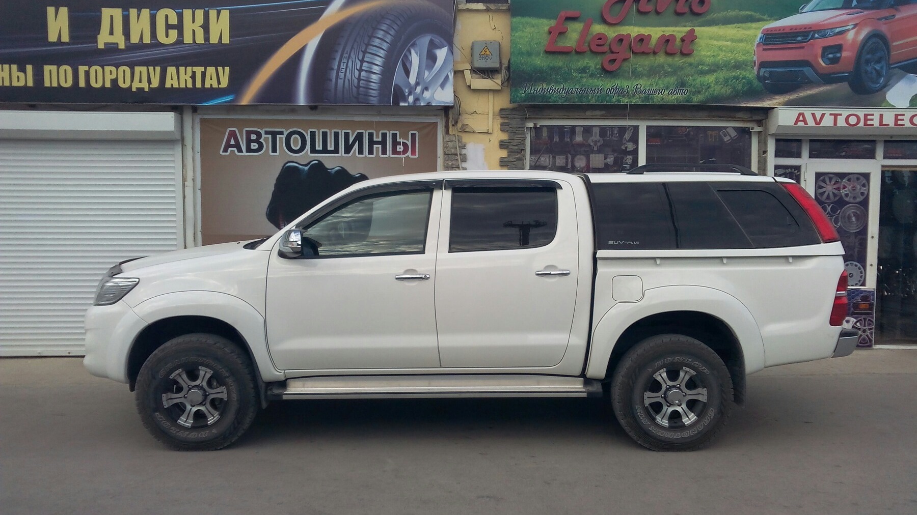 Toyota Hilux (7G) 2.7 бензиновый 2014 | 787 PMV/12 на DRIVE2