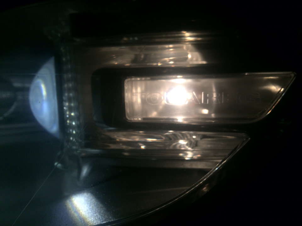 Лампочки в габариты — Volkswagen Touareg (1G), 3 л, 2008 года ...