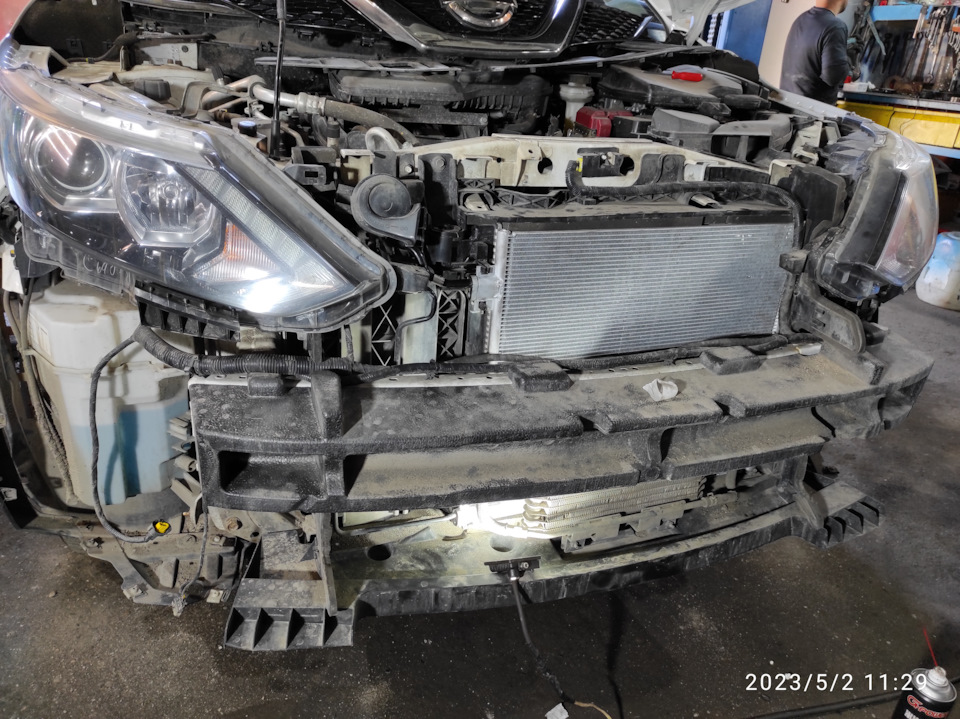 Замена радиатора кондиционера Qashqai J11 — Nissan Qashqai (2G), 2 л ...