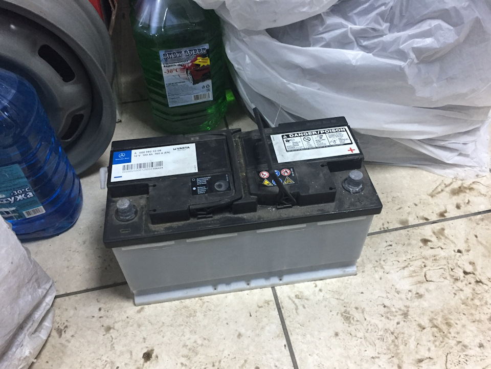 про амперы и вольты — Mercedes-Benz Vito (2G), 2,2 л., 2011 года ...