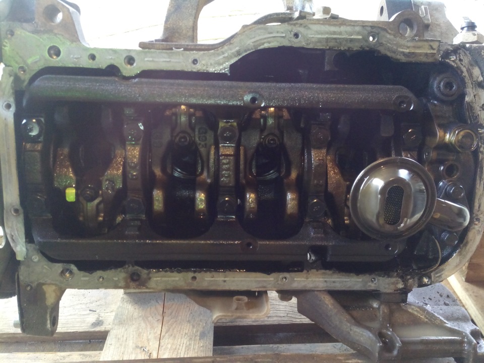 замена колец и шатунных вкладышей часть1. — Mitsubishi Cedia, 1,8 л ...