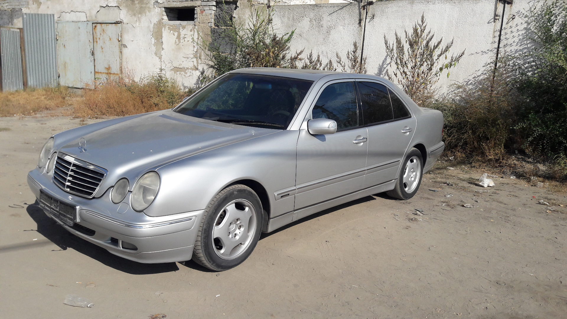 mercedes benz type 210