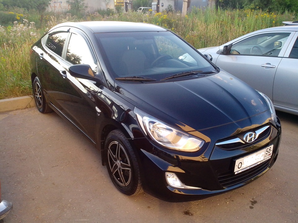 нежданчик — Hyundai Solaris (1G), 1,6 л, 2013 года | кузовной ремонт ...