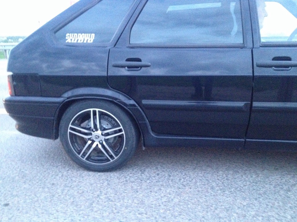 Правильное занижение или 3 человека на заднем сидении ))))) — Lada 2114 ...