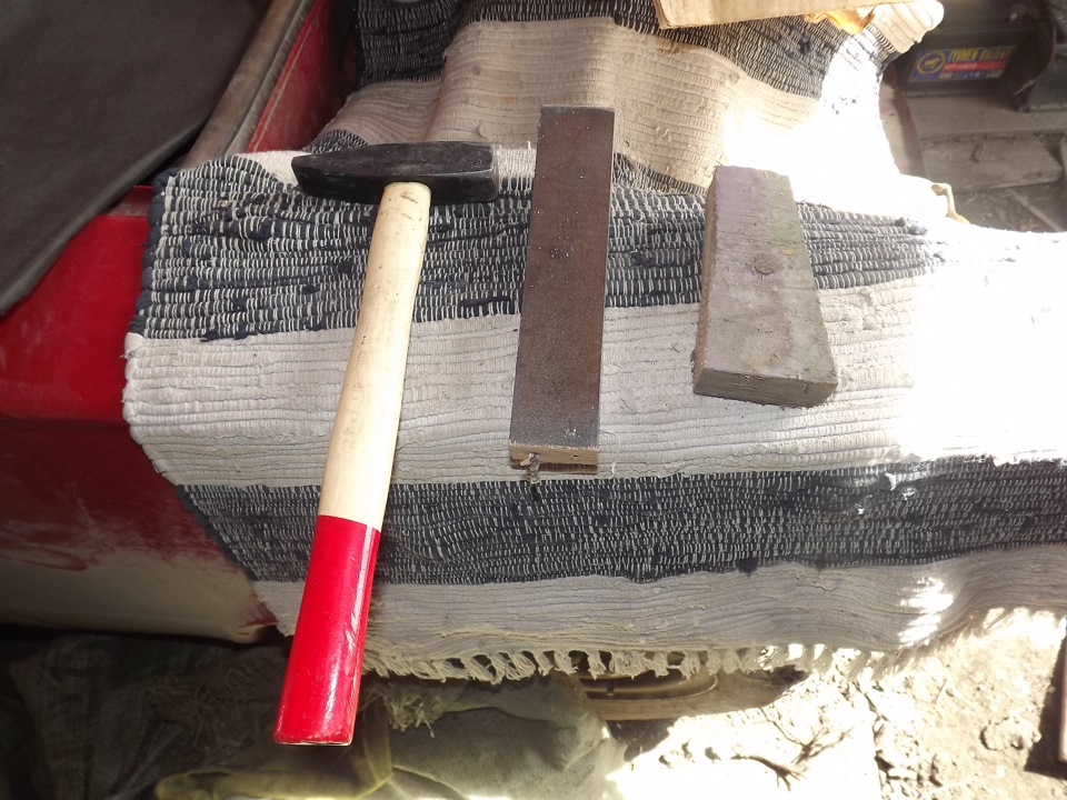 Выпрямление вмятины и "апгрейд" гаража. — LADA 21021, 1,2 л., 1979 года ...