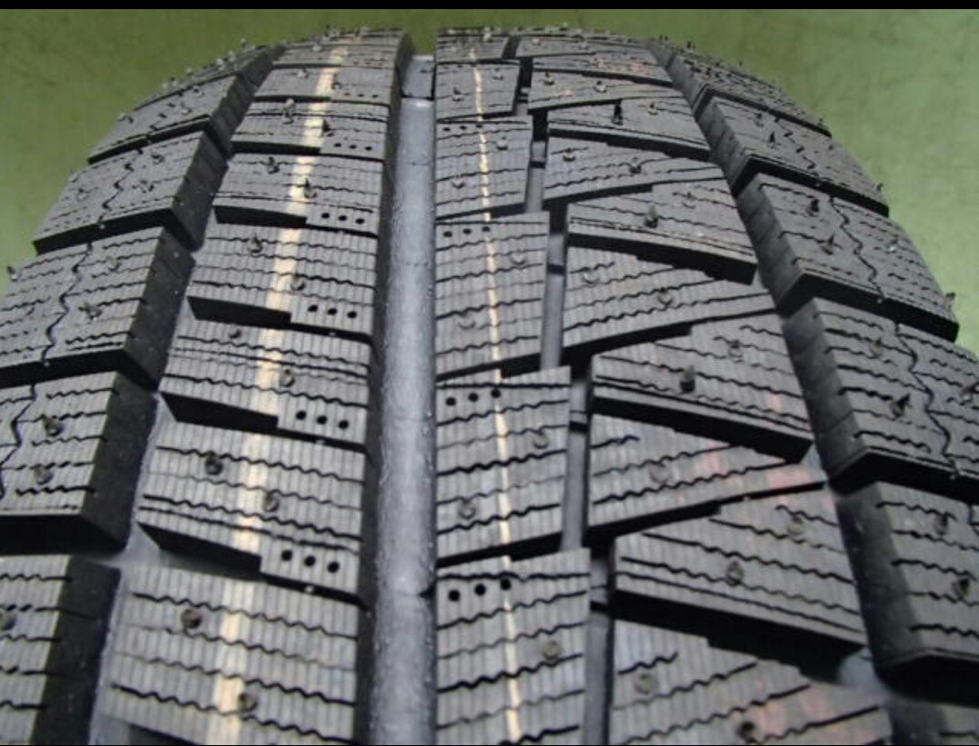 215 65 r16 нешипованная. Бриджстоун липучка 16. Bridgestone Blizzak Revo GZ. Бриджстоун близак Рево GZ. Blizzak Revo GZ.