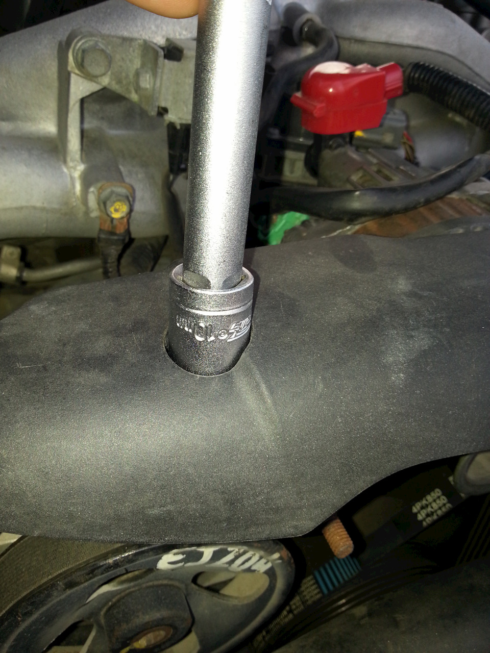 322b556s 960 Как вставить щетки в генератор