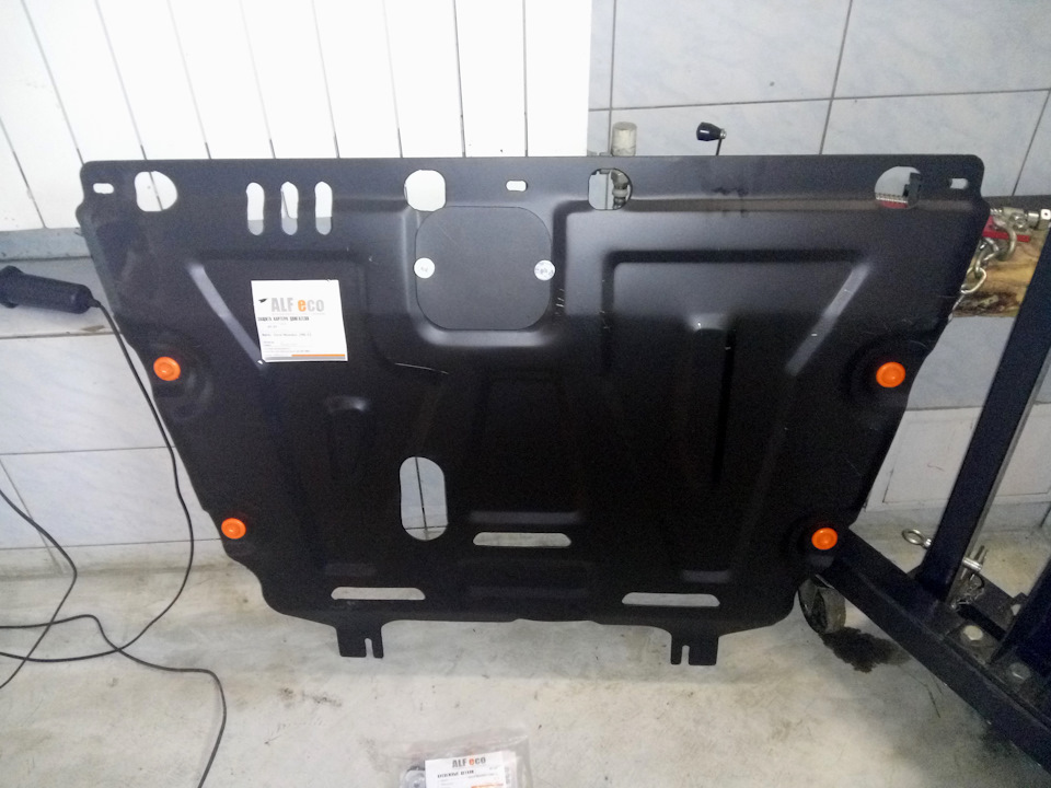 Безопасность прежде всего. — Ford Mondeo V