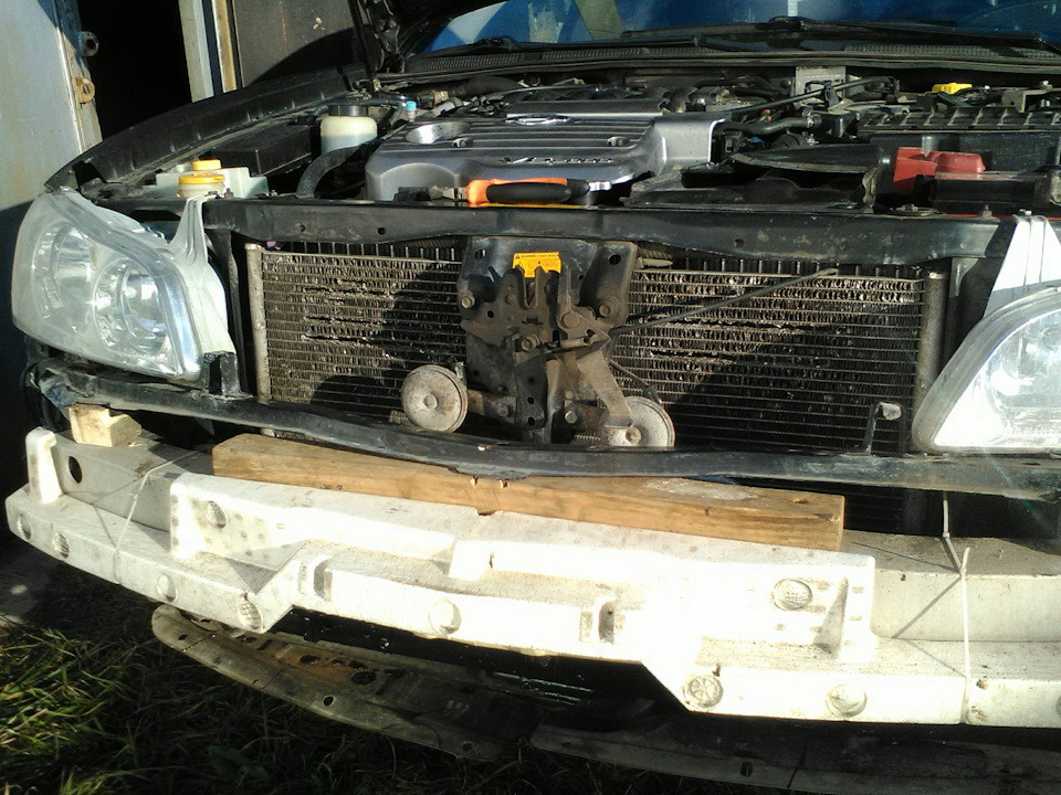 Устранение провисания переднего бампера или как за 0 руб убрать щель ...