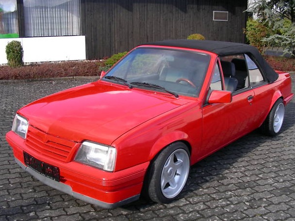 Opel Ascona 1983 РєСѓРїРµ