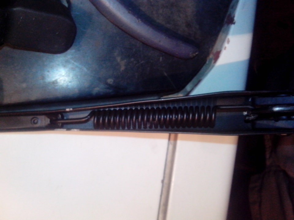 замена дворников — Mitsubishi Space Wagon (1G), 2 л, 1987 года ...