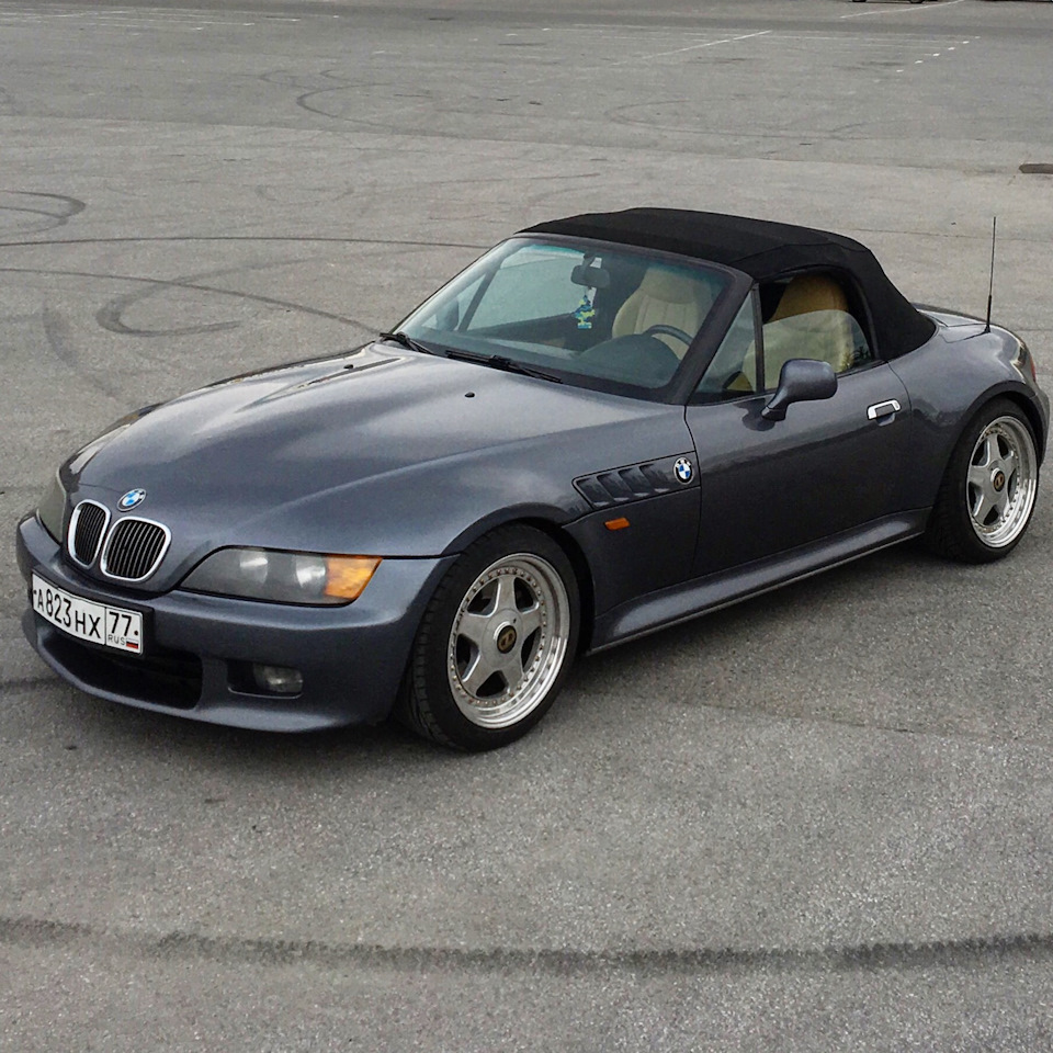 BMW z3 Red