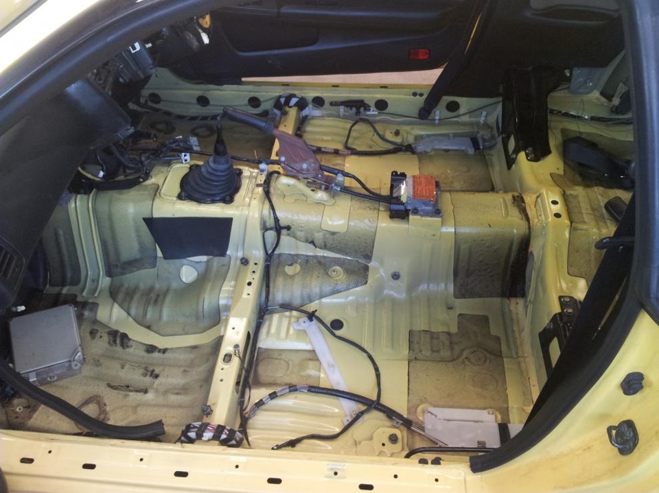 Капитальная уборка — Nissan Skyline (R34), 2,5 л, 1999 года | мойка ...