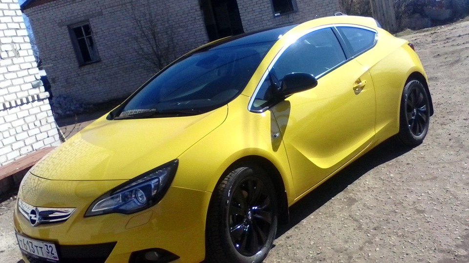 Opel Astra GTC Turbo